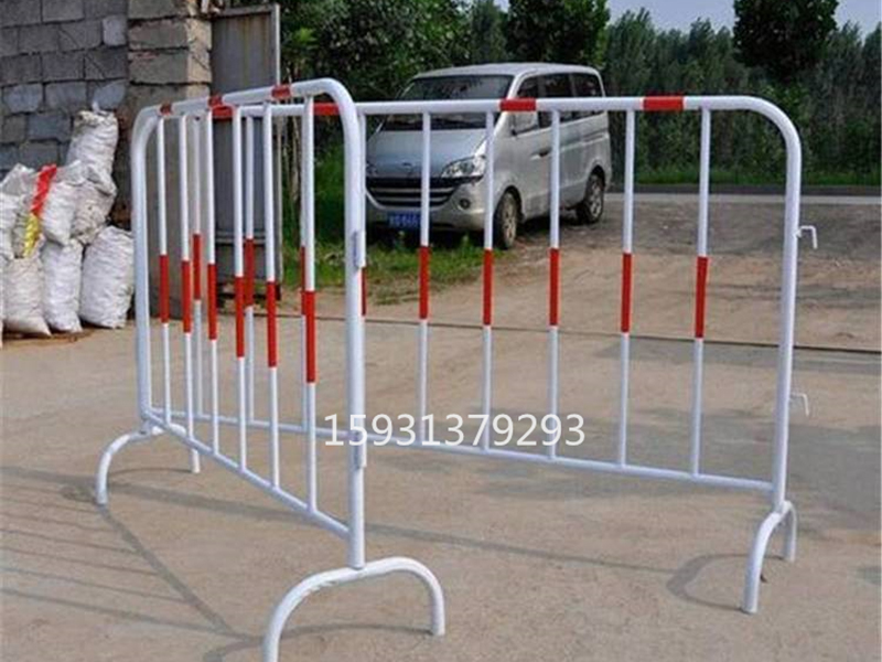 鐵馬臨時(shí)護(hù)欄